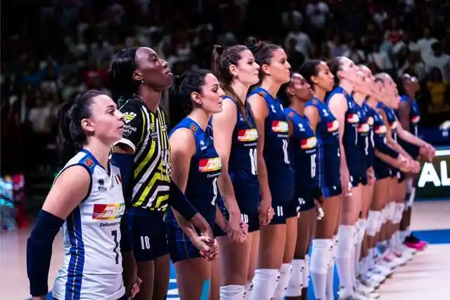 终极决赛中,首次杀入决赛的欧洲劲旅意大利女排对决连续三届进入总