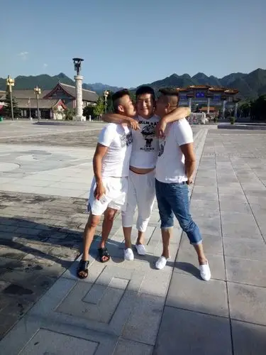 是兄弟,就永远在一起