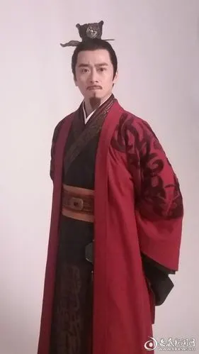 姚清仁《剑王朝》热拍 和李现上演"心理游戏"