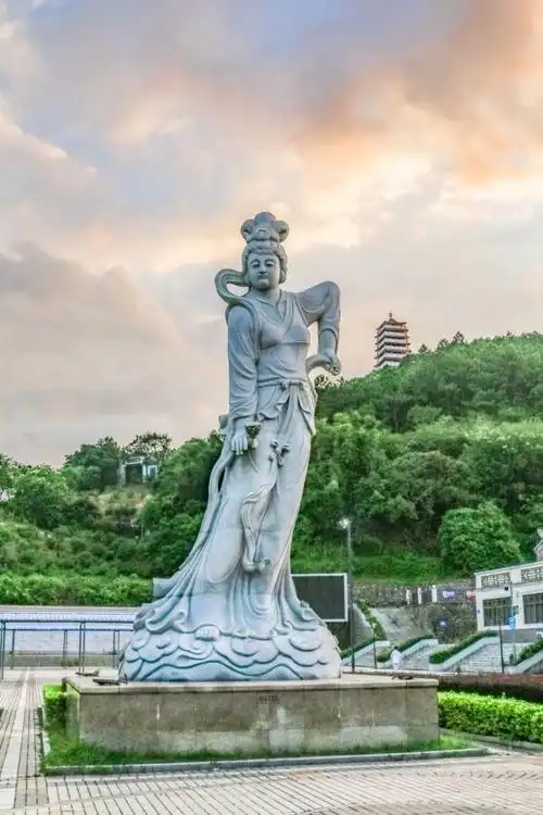 何仙姑家庙,也叫"小楼仙源",增城的新八景之一.