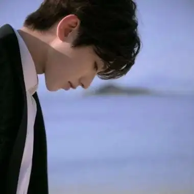 真人男生头像帅气侧颜图片