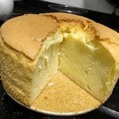 晚秋lateautumn做的六寸戚风蛋糕