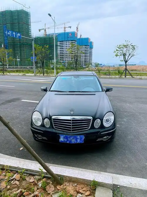 个人出售07年奔驰e28015万公里