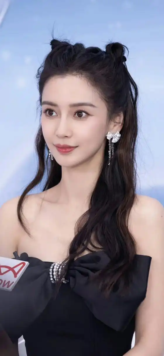 带着猫耳朵的杨颖,anglebaby