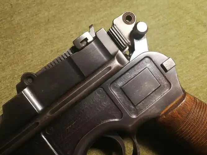 德军系列之 3(上) - 毛瑟c96 "盒子枪"