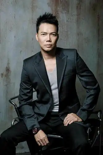 曾经饮尿的"古惑仔"大天二,饮出半亿物业