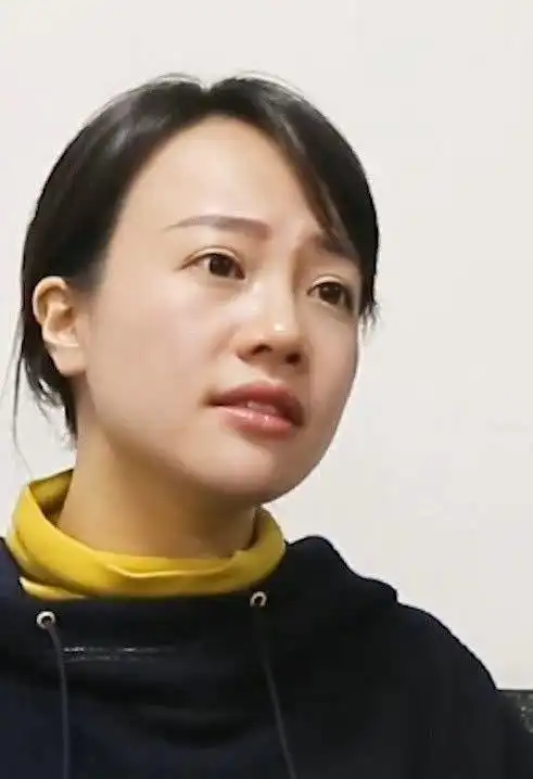 薛春艳直接拒了这个问题,"人家王思聪被限高都不回应,我有啥好回应的?