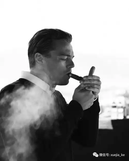 抽雪茄的莱纳昂多迪卡普里奥