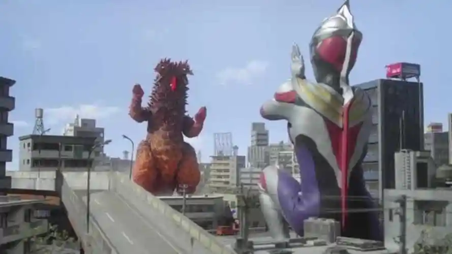 欧布奥特曼奥特曼打怪兽第一视角仿佛自己在放大招