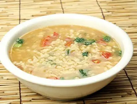 深秋最受欢迎的汤:酸辣疙瘩汤,酸爽开胃,口味丰富,喝的真舒服