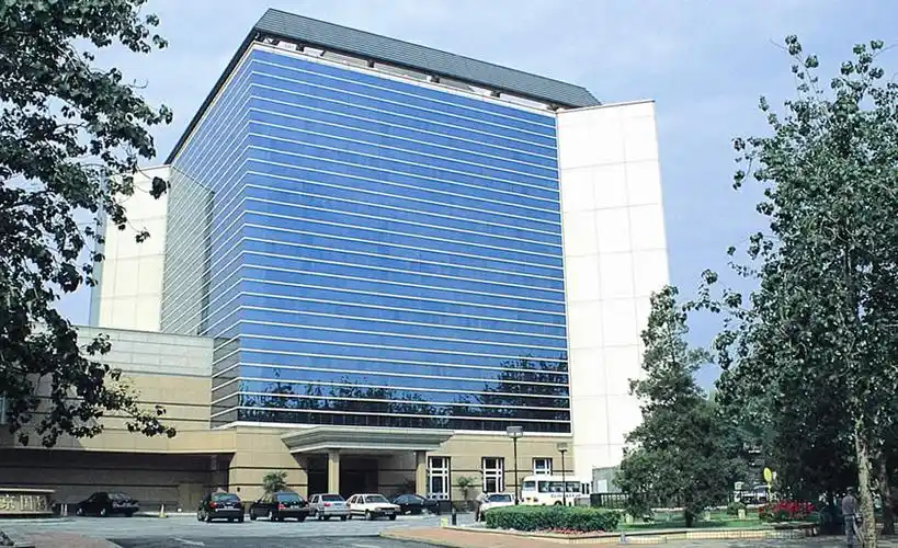 写字楼 - 国际俱乐部