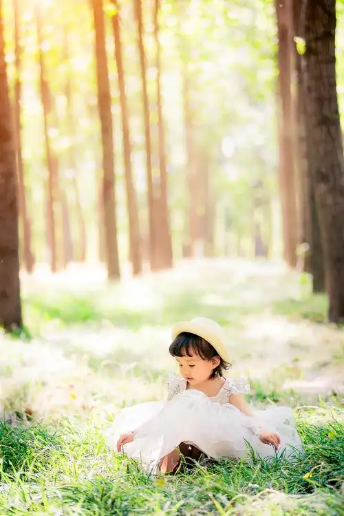 ww王欣宇的儿童摄影作品《外景》