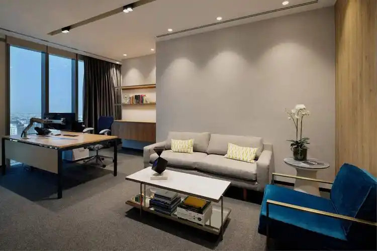 微型办公室装修实景图,20平米办公室装修实景图