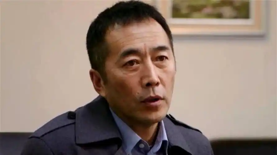 郑晓宁满腔热血找领导汇报工作,结果领导这态度让人大失所望