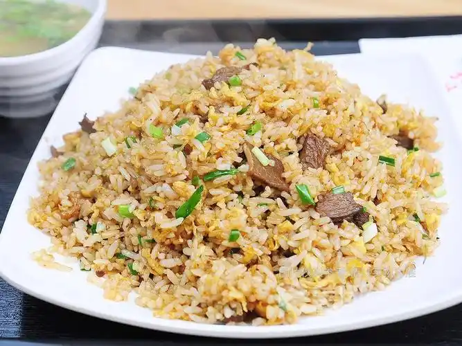 羊肉炒饭图片