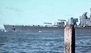 从没有质疑过为什么会让姗姗来迟的战列舰部队来执行最后的一击