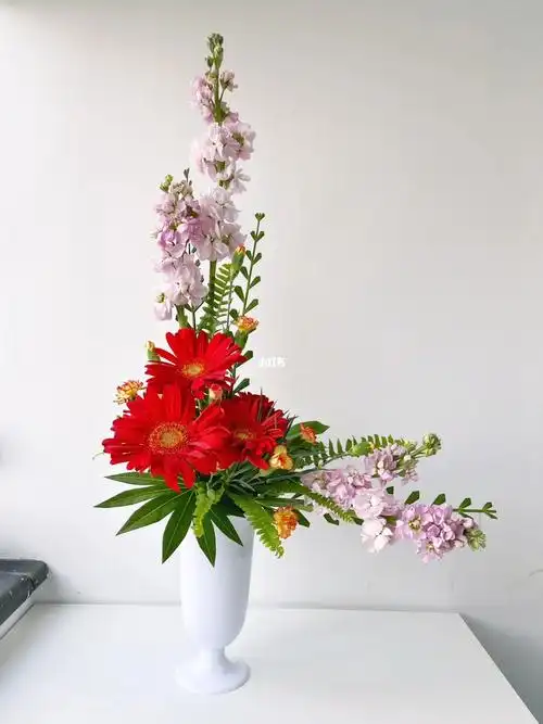 艺术插花实践|day 6 ①·直立l型插花