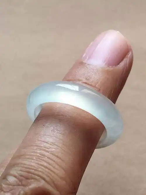 缅甸翡翠高冰种起光指环戒指冰透纯净玉戒182mma货老种白冰18号