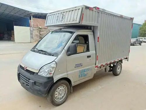 转让五菱单排厢式货车手续全车况好.