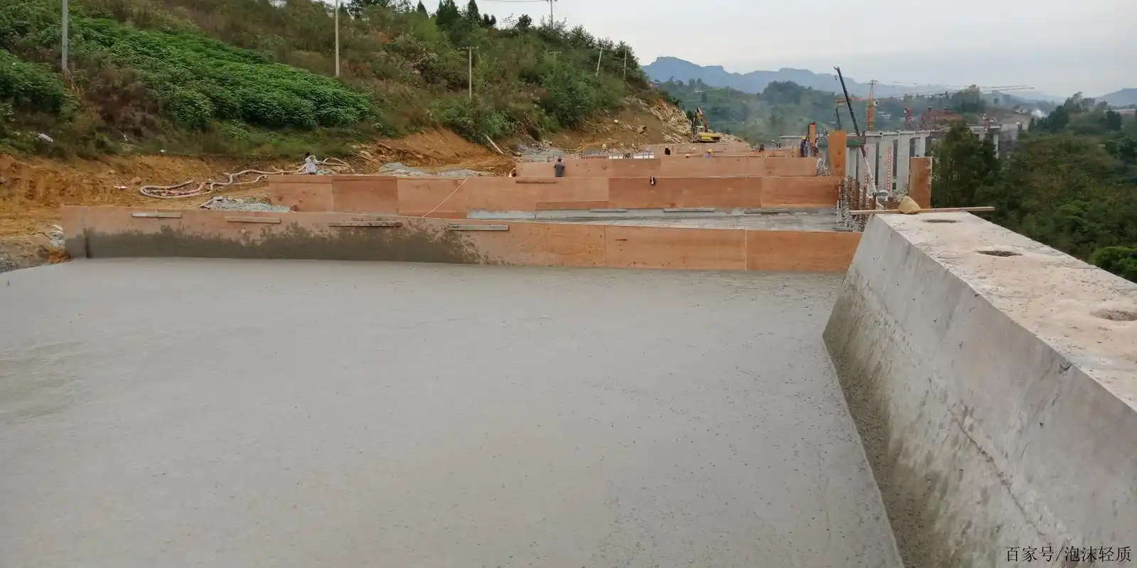 泡沫轻质土在特殊条件下该如何施工?