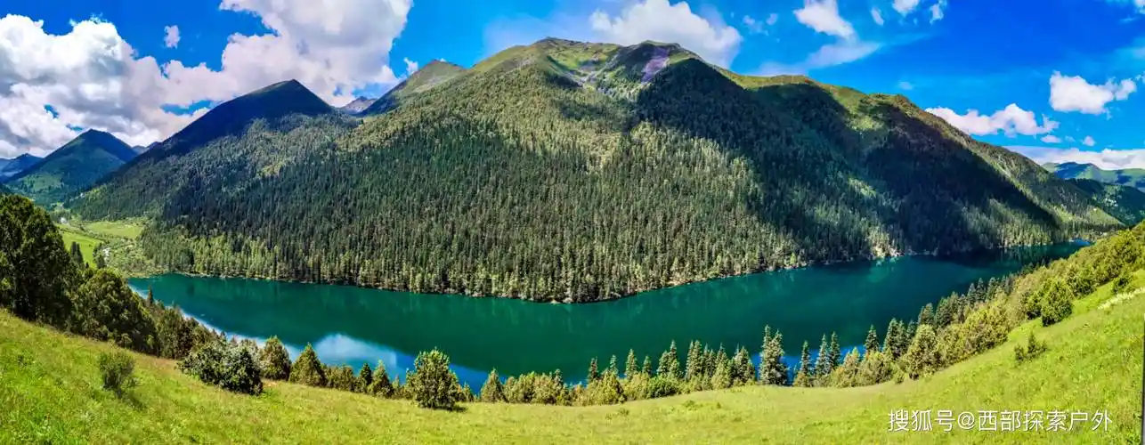 莫斯卡12湖天人合一的秘境莫斯卡金川情人海12湖深度穿越7日行程