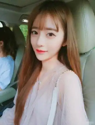 王逗逗新人主播(晨晨传媒95后网红太吸睛)(5)