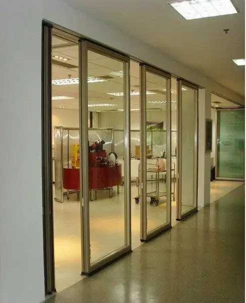 广州锐旗隔断供应江西景德镇酒店软包移门