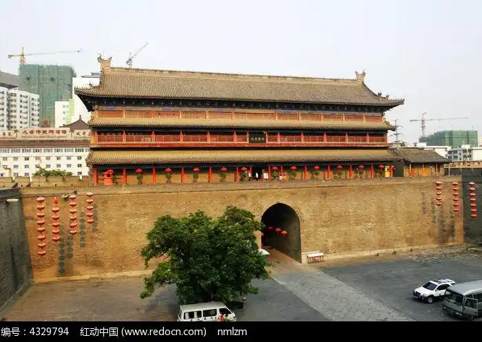 西安城墙东门城楼风姿