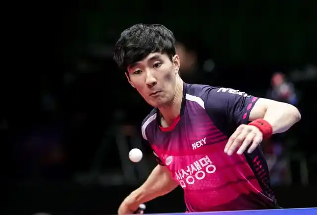 是韩国男队的主力之一,目前世界排名第18位,仅次于张宇镇和郑荣植