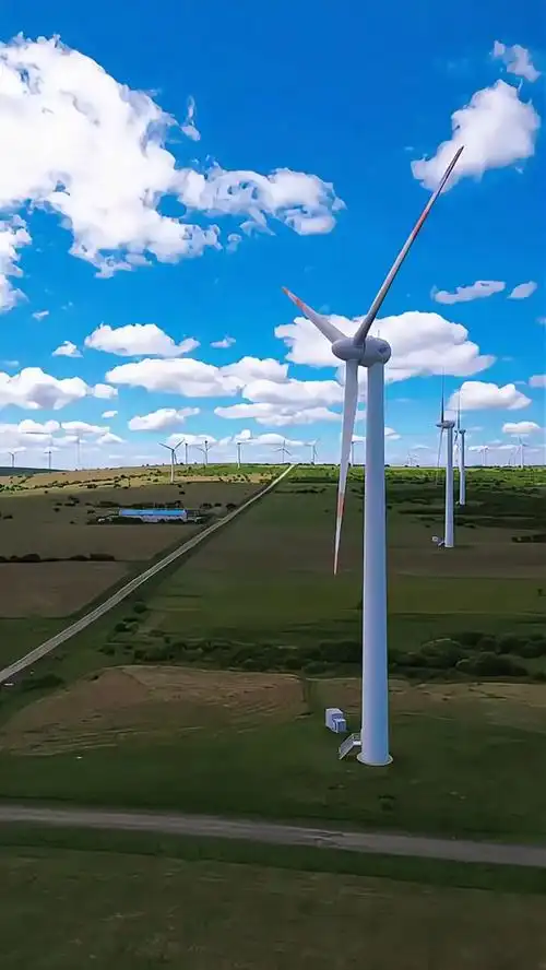 风力发电大风车车