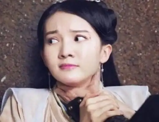 古装美女的脖子被掐住的瞬间黎姿傲娇杨幂无奈郑爽忧伤