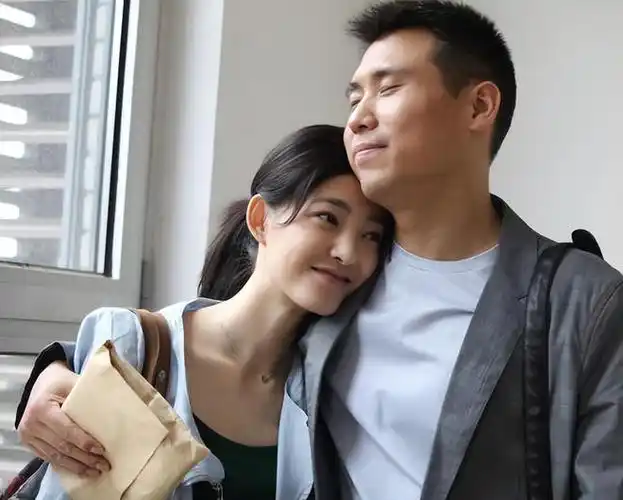 李乃文我老婆不是黄曼与颜丙燕只是好哥们49岁婚姻成谜