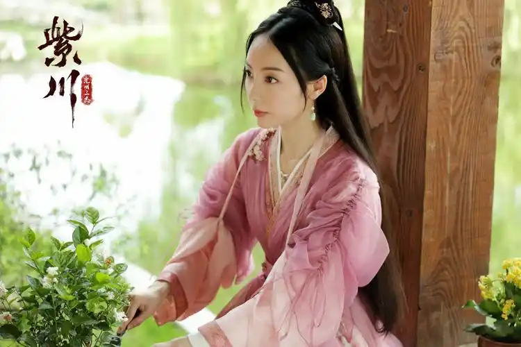 紫川光明三杰正在热播中陶珞依古装大嫂霸气出圈