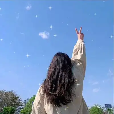 今天发的是天空女头的头像