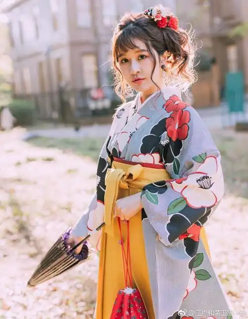 袴是日本和服的一种下裳日本最浪漫时代的代名词大正时代