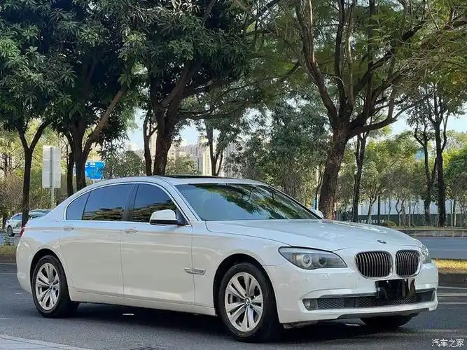 宝马7系2011款730li典雅型1398