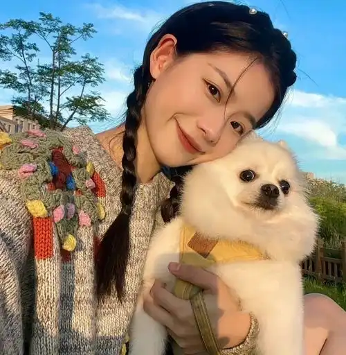 求温柔可爱的女生头像?