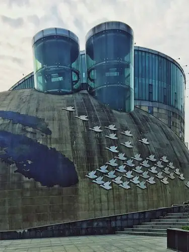 午休时的成都文化宫