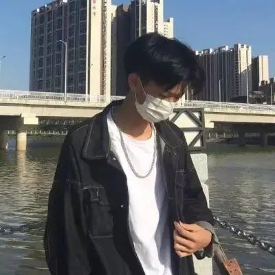 迟御口罩男头中国加油武汉加油白衣天使加油