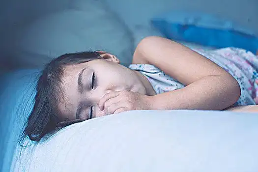 小女孩,睡觉,头像