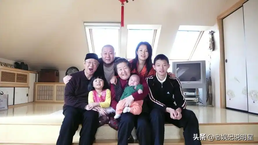 霍尊的父是谁霍尊老爸是火风吗