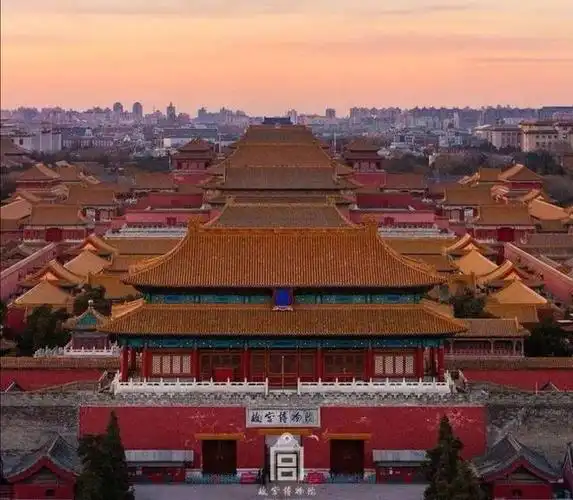 全景故宫:http://t.cn/aiwg690d