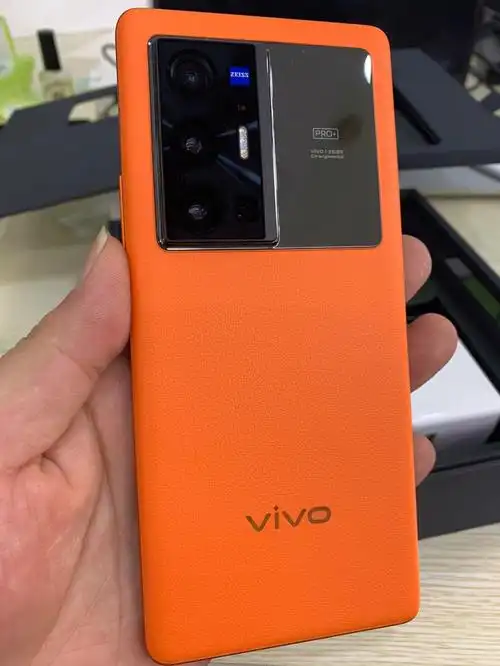 品牌型号 :vivo x70pro  尊享版 价格4299