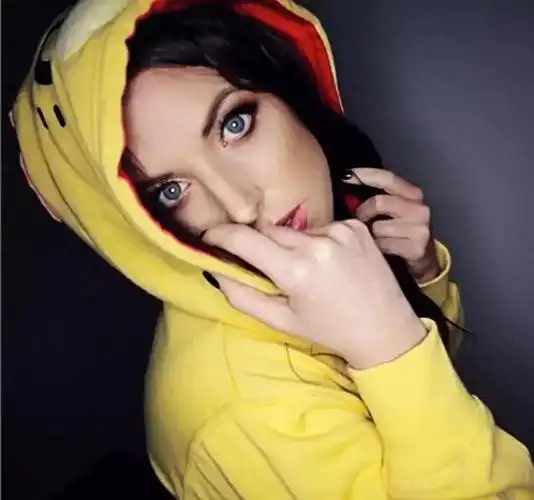 欧美娱乐圈重量级明星大白姐angela white