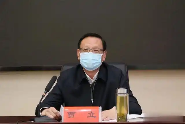 贾立任枝江市委书记