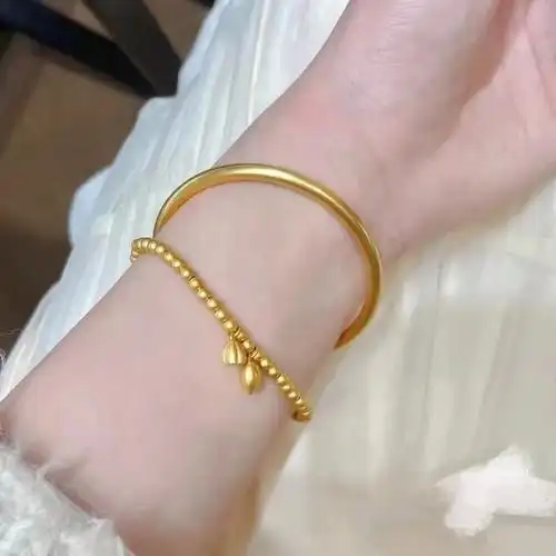 2021年最流行黄金手镯古法黄金手镯款式御龙金翠古法黄金手镯女足金