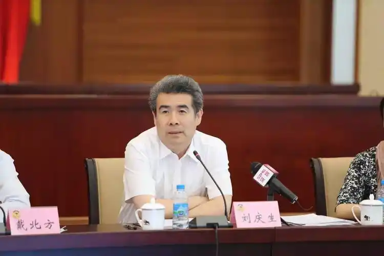 市委常委刘庆生对市政协搭建的平台以及委员们对深圳交通工作的关注和