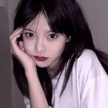 女头ins高级真人很又很美感,高冷风格的女头(14张),女生头像_刻爱头像