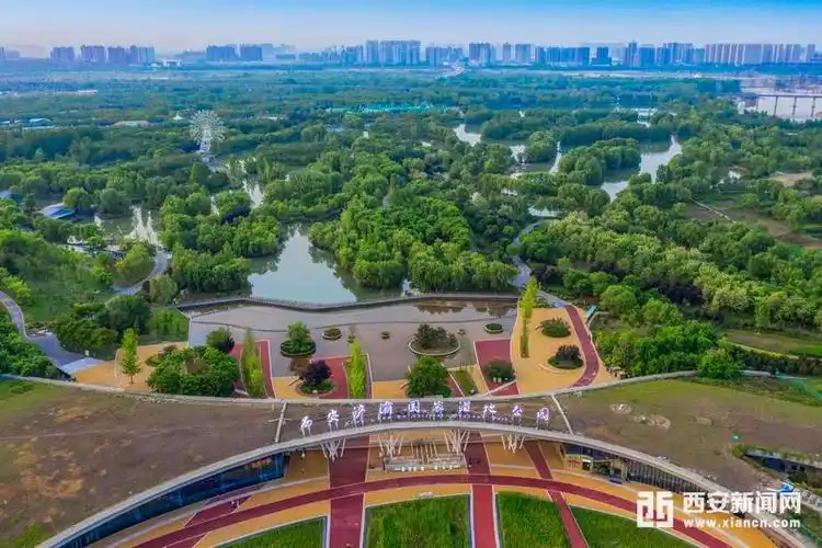 西安浐灞国家湿地公园春景美景如画