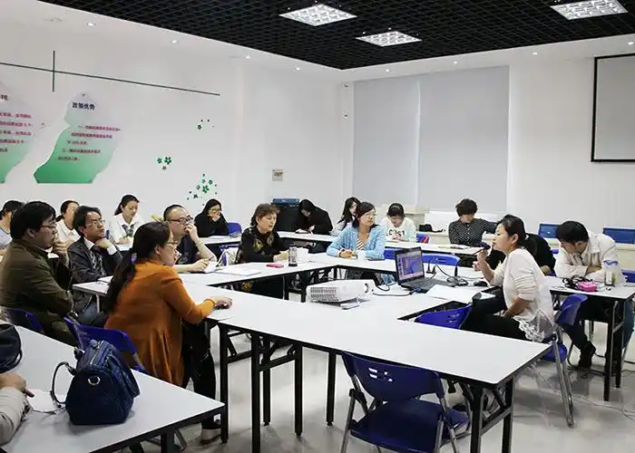 乐仁乐助举办海门市公益创投财务管理培训工作坊